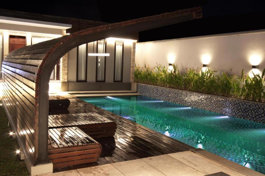 Bumi Segah Hotel Tanjung Redep Bagian luar foto